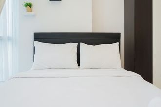 Bedroom 4 Cozy and Strategic Studio Apartment at Capitol Park Residence By Travelio