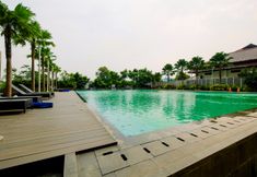 Swimming Pool 5 Cozy and Strategic Studio Apartment at Capitol Park Residence By Travelio