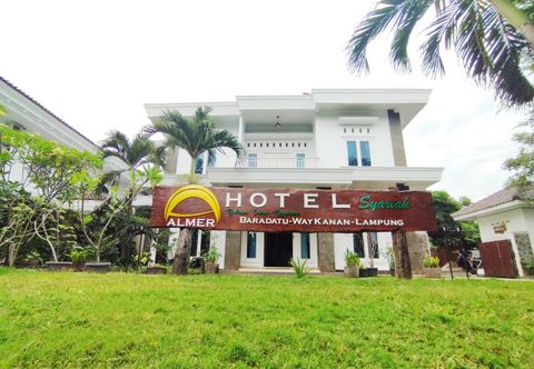 Bangunan Almer Hotel