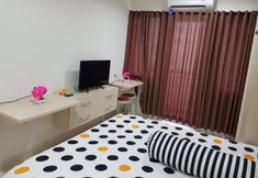 Bedroom 6 Apartment Sentul Tower By Fata