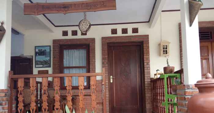 Exterior Homestay Sigit Syari'ah