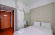 ห้องนอน 2 Comfortable Studio at Margonda Residence 3 Apartment By Travelio