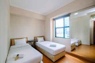 Kamar Tidur 4 Luxury and Chic 3BR Apartment at Sudirman Tower Condominium By Travelio