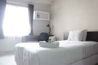 Bilik Tidur Cozy and Tidy Studio at Pinewood Apartment near UNPAD Jatinangor By Travelio