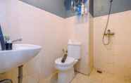 In-room Bathroom 4 Cozy Stay Studio Apartment Park View Condominium By Travelio