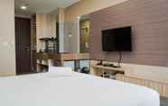 Kamar Tidur 2 Relax and Best Studio Parkland Avenue Apartment By Travelio