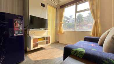 Ruang untuk Umum 4 Simply Modern and Lower Floor 2BR Apartment at The Jarrdin Cihampelas By Travelio