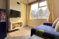 Ruang untuk Umum Simply Modern and Lower Floor 2BR Apartment at The Jarrdin Cihampelas By Travelio