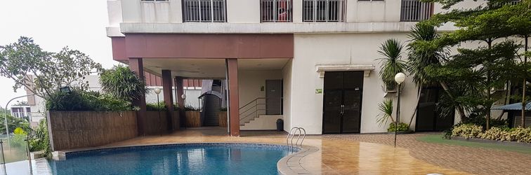 Lobby Simply and Homey 2BR at Serpong Greenview Apartment By Travelio