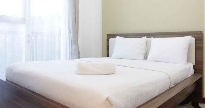 Bedroom Cozy and Deluxe 1BR at Marbella Suites Dago Pakar Bandung Apartment By Travelio