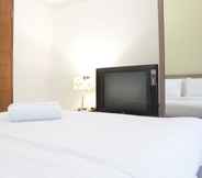 Bedroom 3 Cozy and Deluxe 1BR at Marbella Suites Dago Pakar Bandung Apartment By Travelio