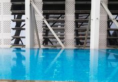 Swimming Pool 5 High Floor and Comfortable 1BR Paddington Heights Apartment By Travelio