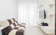 Ruang untuk Umum 2 Minimalist Comfy 1BR at Saveria Apartment By Travelio