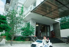 Bangunan 7 Panorama Hotel & Coffee