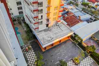 Exterior 4 Luxurious 2BR Apartment at Vida View Makassar By Travelio