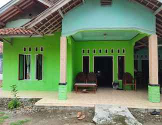 Exterior 2 HOMESTAY GEOPARK CILETUH By Hisam