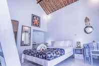 Bedroom Surya Amed Beach