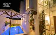 Swimming Pool 2 White House Villa Batu