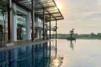 Kolam Renang Kawana Golf Residence