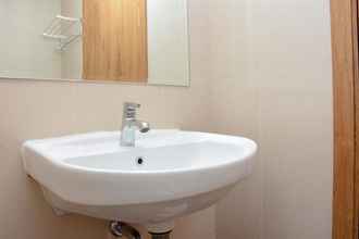 In-room Bathroom 4 Comfort and Simply Studio at Gateway Park Apartment By Travelio