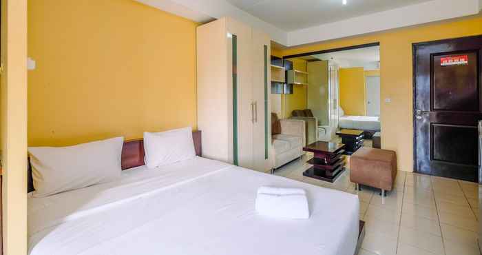 Bedroom Homey and Cozy Studio Apartment at Metropark Condominium Jababeka By Travelio