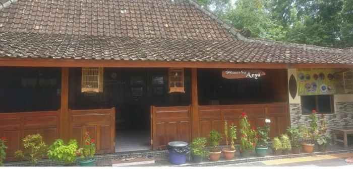 Exterior Homestay Arya Mangunan