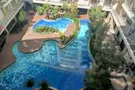 Kolam Renang Living Easy at Gateway Pasteur Apartment