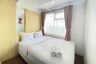 Kamar Tidur Quite 2BR Apartment with AC in Living Room at The Jarrdin Cihampelas By Travelio