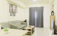 Lobi 4 Super Cozy 3BR at Meikarta Apartment By Travelio