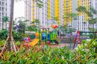 Entertainment Facility Comfort Studio Apartment at Springlake Summarecon By Travelio