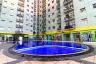 Kolam Renang The Suites Metro Apartment by NFO Property