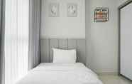 Kamar Tidur 2 Luxury Design 2BR Apartment at Ciputra International By Travelio