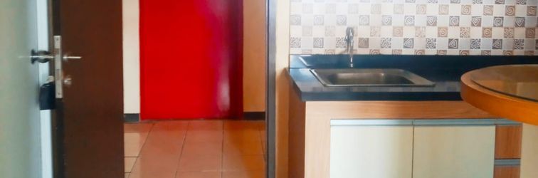 Lobi The Suites Metro Apartment by Roro