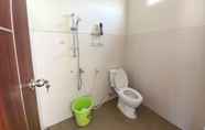 In-room Bathroom 3 Villa Kayana BB1