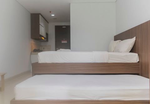 Kamar Tidur Comfort and Homey Studio at The Enviro Apartment By Travelio