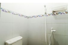 Toilet Kamar Kos VIP Josh