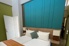 침실 Holistic Villa by Holistic group