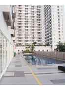 SWIMMING_POOL Rose Rooms @ Apartemen Margonda Residence