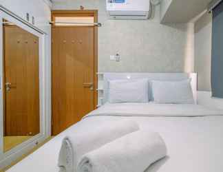 Kamar Tidur 2 Simply and Homey 2BR Apartment at Cinere Resort By Travelio