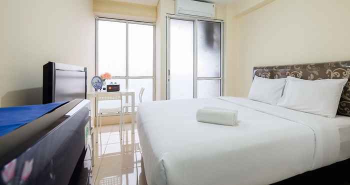 Phòng ngủ Studio Near Kelapa Gading at Tifolia Apartment By Travelio