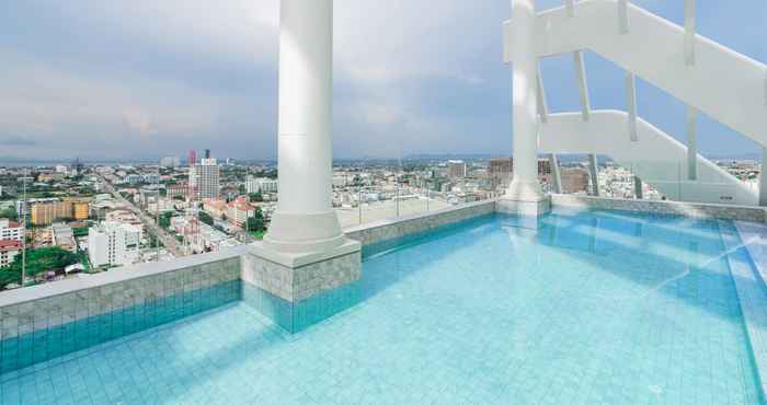 Kolam Renang Arbour Hotel and Residence