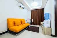 Lobi Cozy 1BR Sky Terrace Lagoon Condo Apartment near Daan Mogot Mall By Travelio