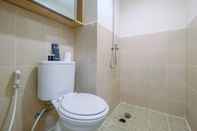 In-room Bathroom Brand New Fabulous 2BR at Podomoro Golf View Apartment By Travelio
