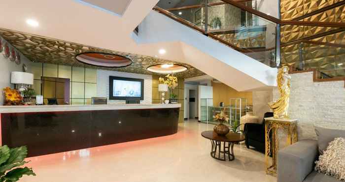 Lobby Amore Hotel Manila