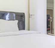 Kamar Tidur 2 Cozy Stay and Homey 2BR at Meikarta Apartment By Travelio