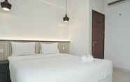 ห้องนอน 2 Luxurious and Comfy 2BR at West Vista Apartment By Travelio