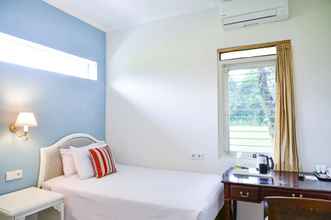 Bedroom 4 Studio7 @Parahyangan Guest House Bandung