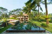 Swimming Pool Amala Villas Ubud