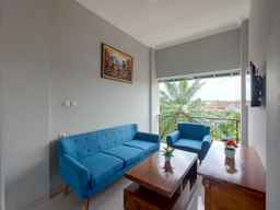 Ati Tentrem, USD 17.12
