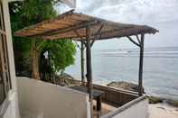 Lobi Uluwatu Surf Shack